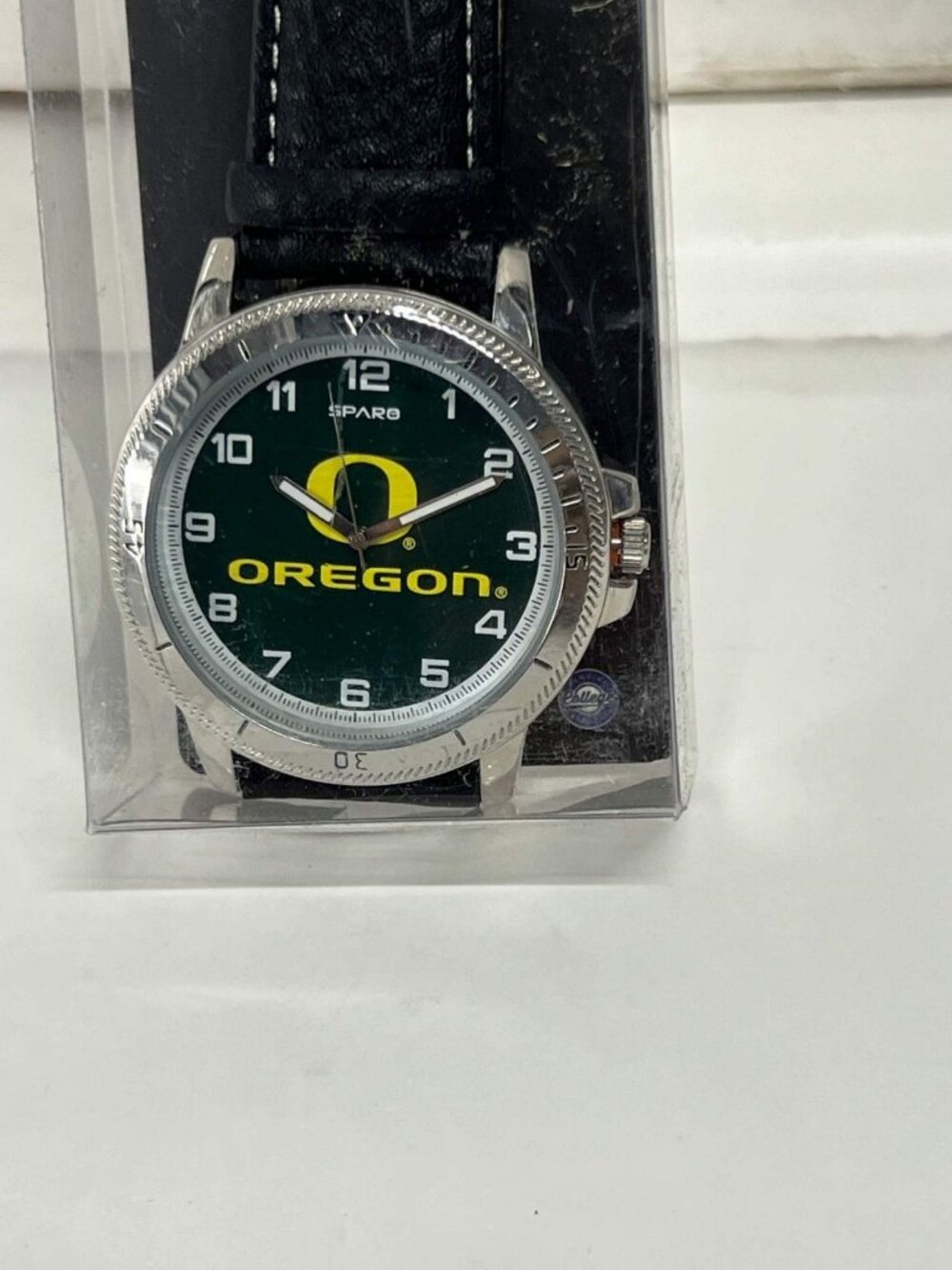 Oregon Ducks Sparo Mens Watch NCAA Green Dial Analog Black Silicone Strap